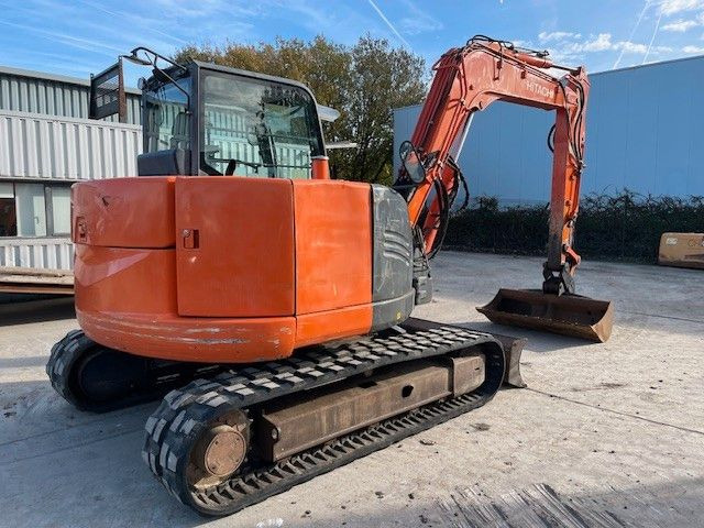 Hitachi ZX85USB-3. 2 Löffel. SW. Klima. - Mini bager: slika 4 Hitachi ZX85USB-3. 2 Löffel. SW. Klima. - Mini bager: slika 4