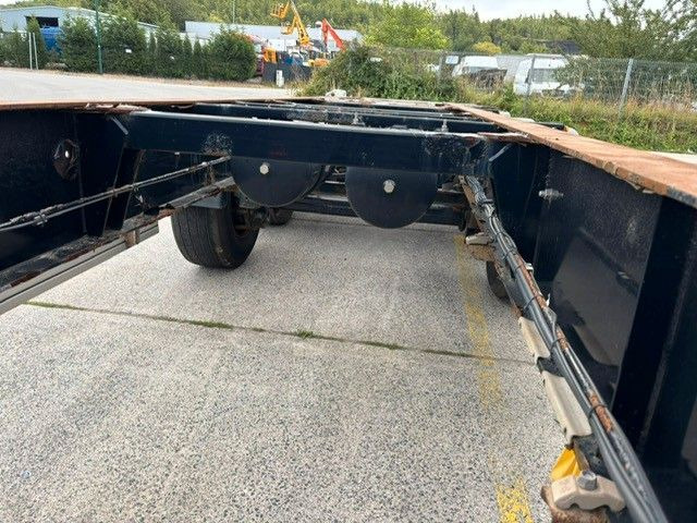Lag 0-3-CC. 39ton. Container 40FT. BWP. - Poluprikolica za prevoz kontejnera/ Poluprikolica sa promenjivim sandukom: slika 5 Lag 0-3-CC. 39ton. Container 40FT. BWP. - Poluprikolica za prevoz kontejnera/ Poluprikolica sa promenjivim sandukom: slika 5
