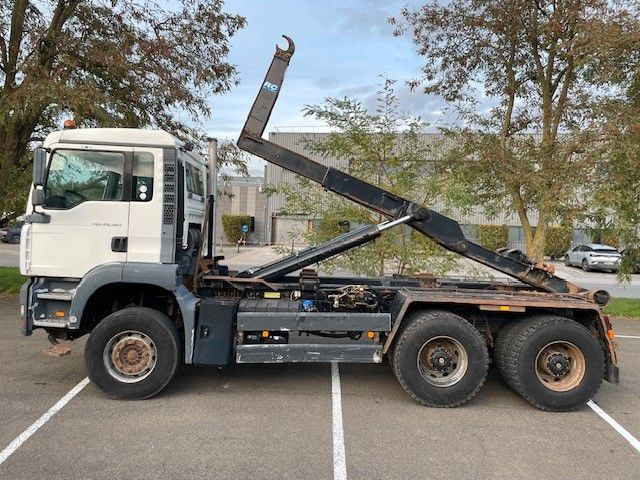 MAN TGA 26.360. 6x4. Marrel. - Kamion sa hidrauličnom kukom: slika 2 MAN TGA 26.360. 6x4. Marrel. - Kamion sa hidrauličnom kukom: slika 2