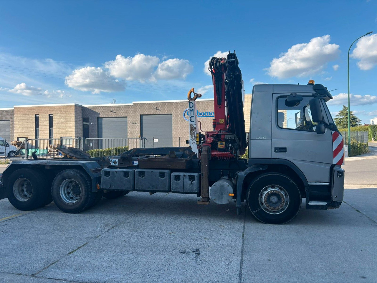 Volvo 6x4. Fassi F195A. Abroll. Funk. Tempomat. - Kamion sa hidrauličnom kukom, Kamion sa dizalicom: slika 2 Volvo 6x4. Fassi F195A. Abroll. Funk. Tempomat. - Kamion sa hidrauličnom kukom, Kamion sa dizalicom: slika 2
