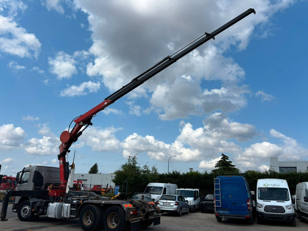 Volvo 6x4. Fassi F195A. Abroll. Funk. Tempomat. - Kamion sa dizalicom: slika 1 Volvo 6x4. Fassi F195A. Abroll. Funk. Tempomat. - Kamion sa dizalicom: slika 1