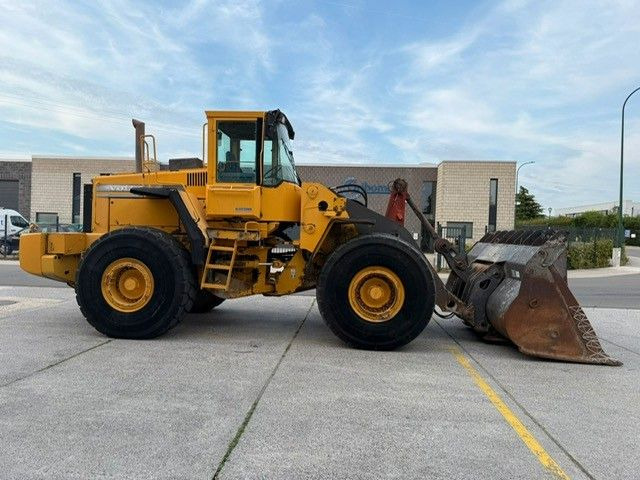 Volvo L180C. ZSA. Hyd SW. 5m3 Löffel. - Utovarivač točkaš: slika 1 Volvo L180C. ZSA. Hyd SW. 5m3 Löffel. - Utovarivač točkaš: slika 1