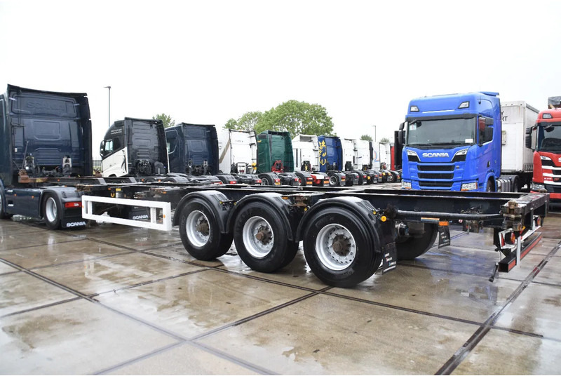 Krone SDC 27 - BPW AXLES - DRUM BRAKES - - Poluprikolica za prevoz kontejnera/ Poluprikolica sa promenjivim sandukom: slika 4 Krone SDC 27 - BPW AXLES - DRUM BRAKES - - Poluprikolica za prevoz kontejnera/ Poluprikolica sa promenjivim sandukom: slika 4