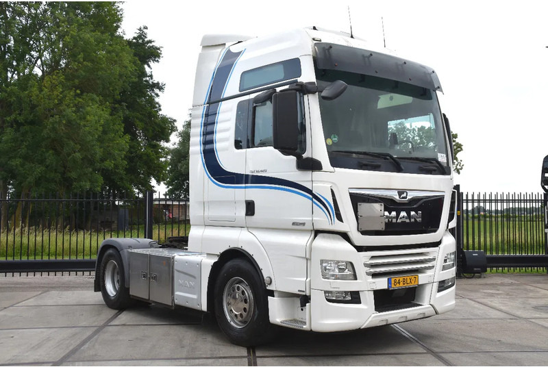 MAN TGX 18.420 - EURO 6 - ADR FL - PARK. AIRCO - NAVI - PTO - XENON LIGHTS - TOP CONDITION - - Tegljač: slika 1 MAN TGX 18.420 - EURO 6 - ADR FL - PARK. AIRCO - NAVI - PTO - XENON LIGHTS - TOP CONDITION - - Tegljač: slika 1