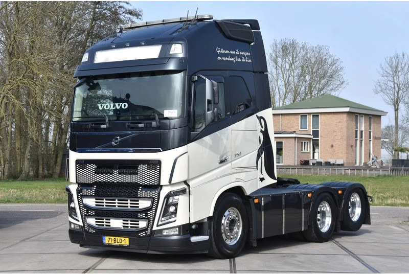 Volvo FH 16.750 Globetrotter XL 6x2 - RETARDER - FULL AIR - PARK. AIRCO - DYNAMIC STEERING - SLIDING FIFTH WHEEL - ALCOA'S - TOP CONDI - Tegljač: slika 2 Volvo FH 16.750 Globetrotter XL 6x2 - RETARDER - FULL AIR - PARK. AIRCO - DYNAMIC STEERING - SLIDING FIFTH WHEEL - ALCOA'S - TOP CONDI - Tegljač: slika 2