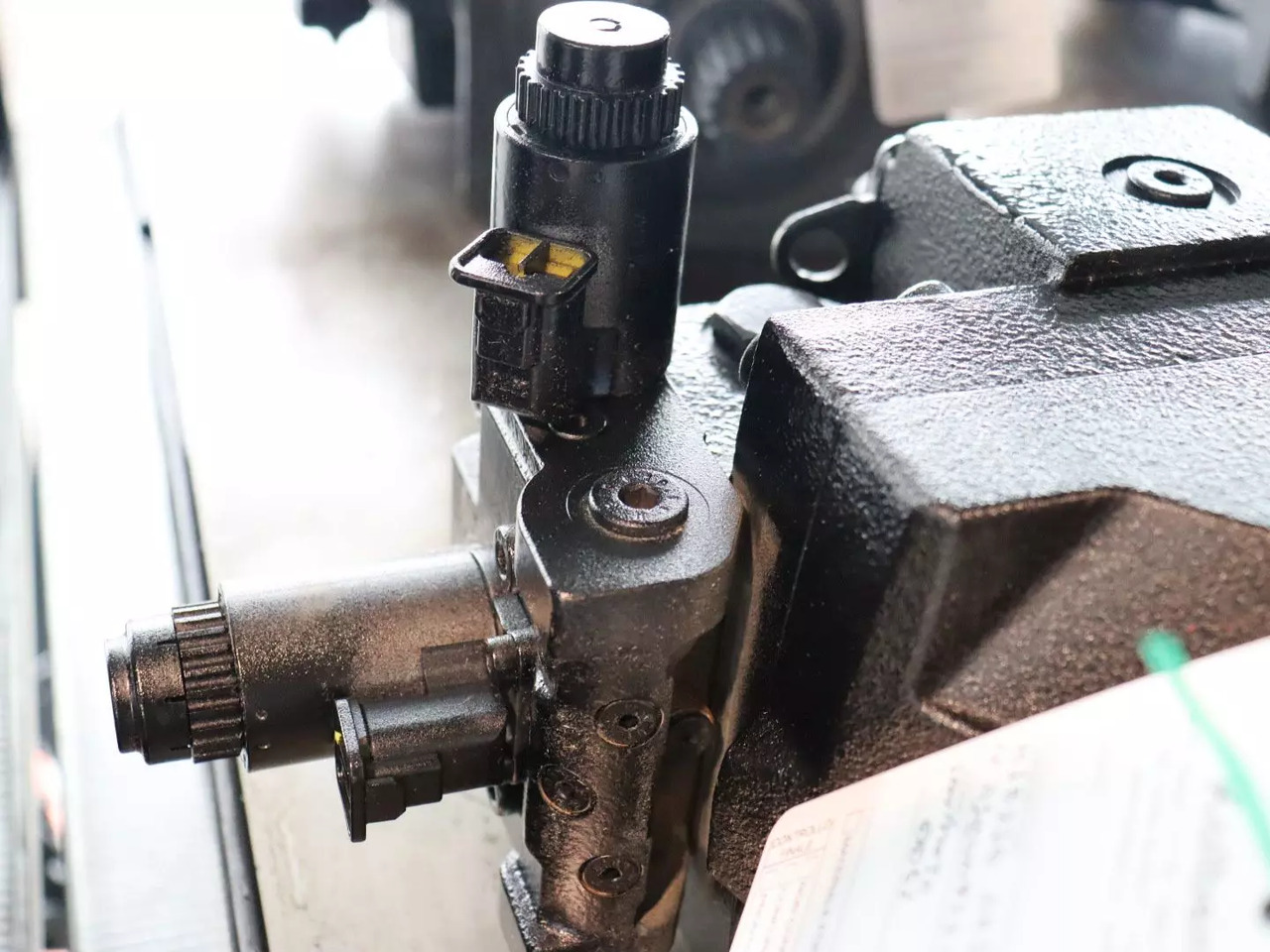 DANFOSS / SAUER H1B110-AK1-K1-NCRADNJNNA10NN027N25NNN - Hidraulični motor za Građevinska mašina: slika 2 DANFOSS / SAUER H1B110-AK1-K1-NCRADNJNNA10NN027N25NNN - Hidraulični motor za Građevinska mašina: slika 2