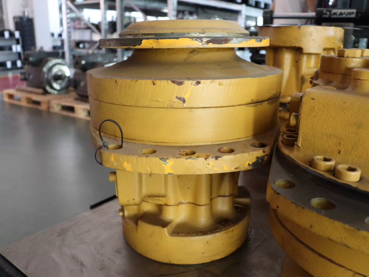 POCLAIN MS18-2-A21-F19-1410-5000 - Hidraulični motor za Građevinska mašina: slika 1 POCLAIN MS18-2-A21-F19-1410-5000 - Hidraulični motor za Građevinska mašina: slika 1