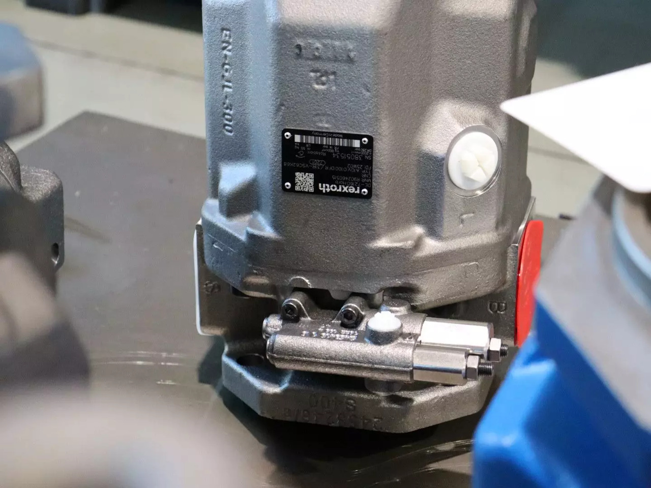 REXROTH A10VO100DFR/31R-VSC62K68 - Hidraulična pumpa za Građevinska mašina: slika 3 REXROTH A10VO100DFR/31R-VSC62K68 - Hidraulična pumpa za Građevinska mašina: slika 3
