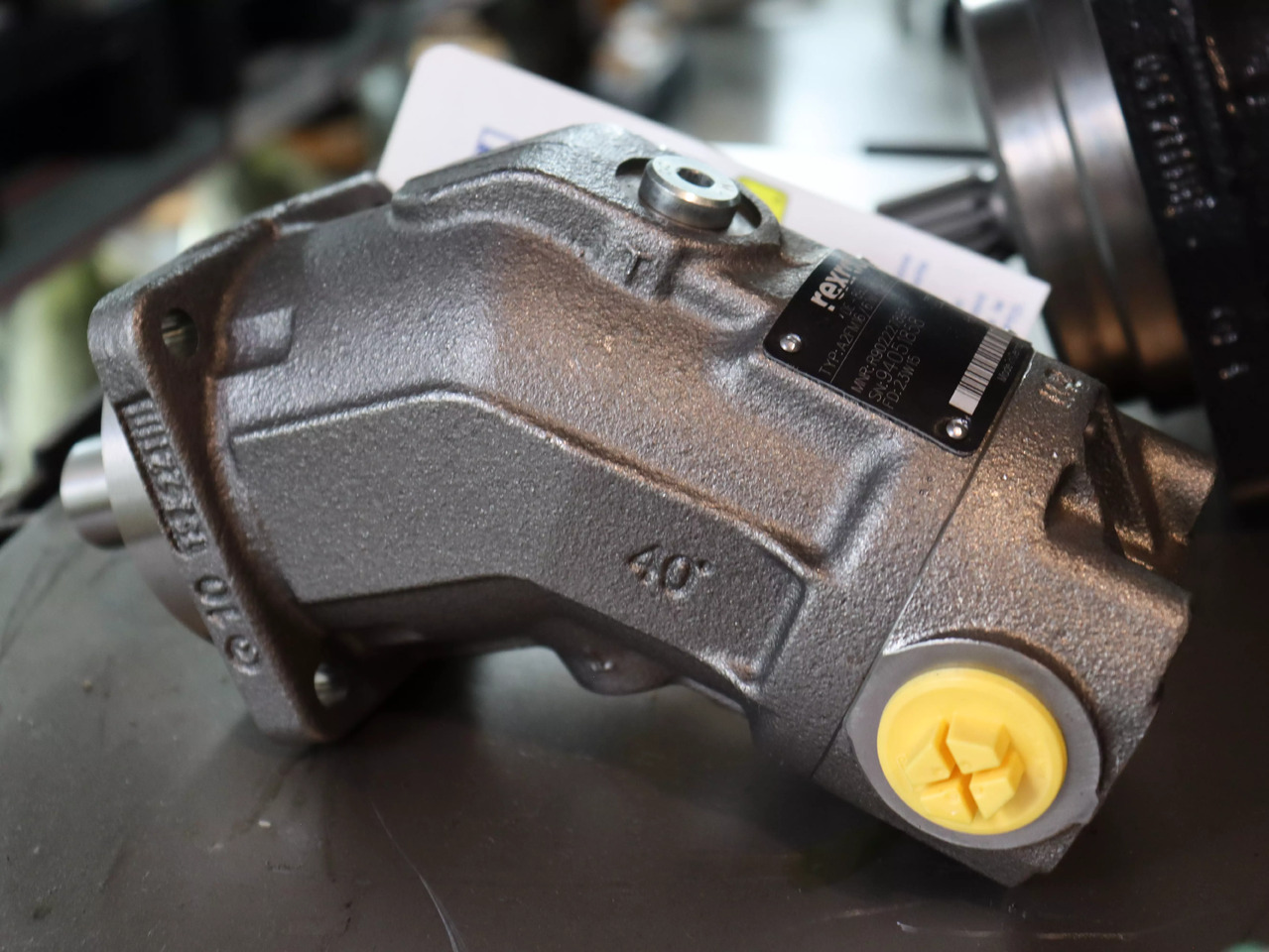 REXROTH A2FM16/61W-VBB030 - Hidraulični motor za Oprema za rukovanje materijalima: slika 1 REXROTH A2FM16/61W-VBB030 - Hidraulični motor za Oprema za rukovanje materijalima: slika 1