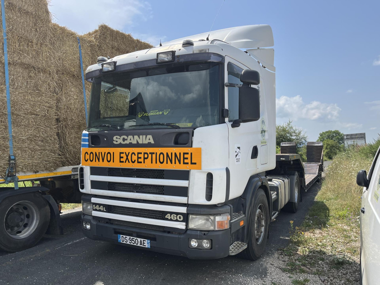 SCANIA R144 LA4X2NA 530 - Tegljač: slika 1 SCANIA R144 LA4X2NA 530 - Tegljač: slika 1