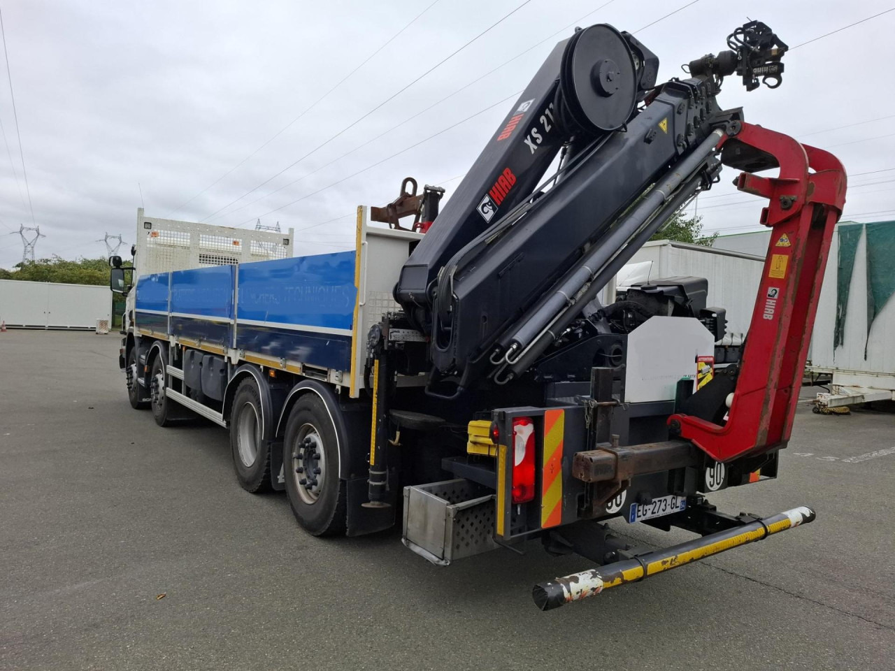 SCANIA SCANIA P41 8/2*6 Plat +Grue 21TM - Kamion sa golom šasijom i zatvorenom kabinom: slika 4 SCANIA SCANIA P41 8/2*6 Plat +Grue 21TM - Kamion sa golom šasijom i zatvorenom kabinom: slika 4