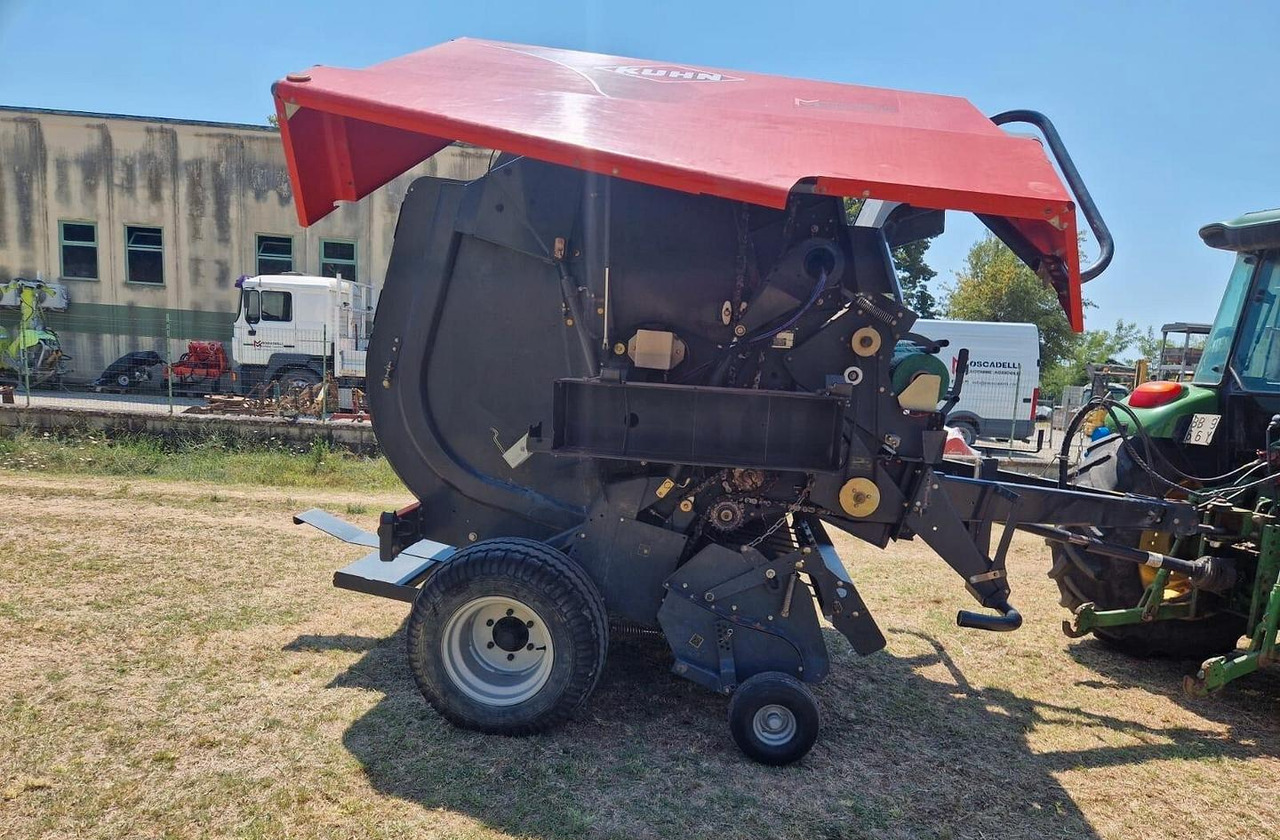 Rotopressa Kuhn - Balirka za okrugle bale: slika 4 Rotopressa Kuhn - Balirka za okrugle bale: slika 4