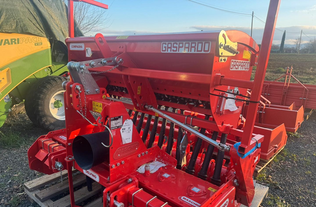 Seminatrice - Sejalica: slika 1 Seminatrice - Sejalica: slika 1