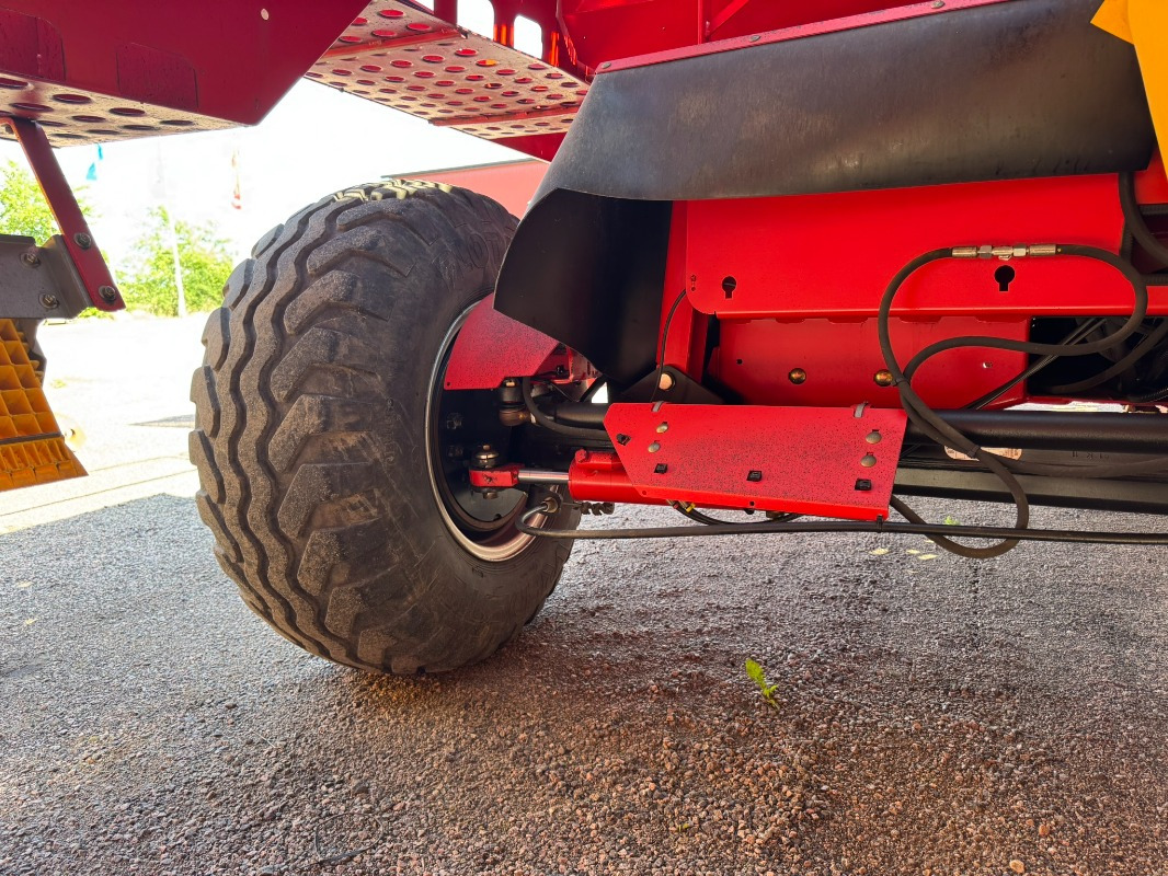 Grimme SE 140-UB - Kombajn: slika 3 Grimme SE 140-UB - Kombajn: slika 3