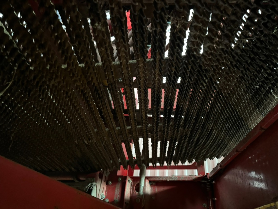 Grimme SE-150-60-UB XXL - Kombajn za krompir: slika 4 Grimme SE-150-60-UB XXL - Kombajn za krompir: slika 4