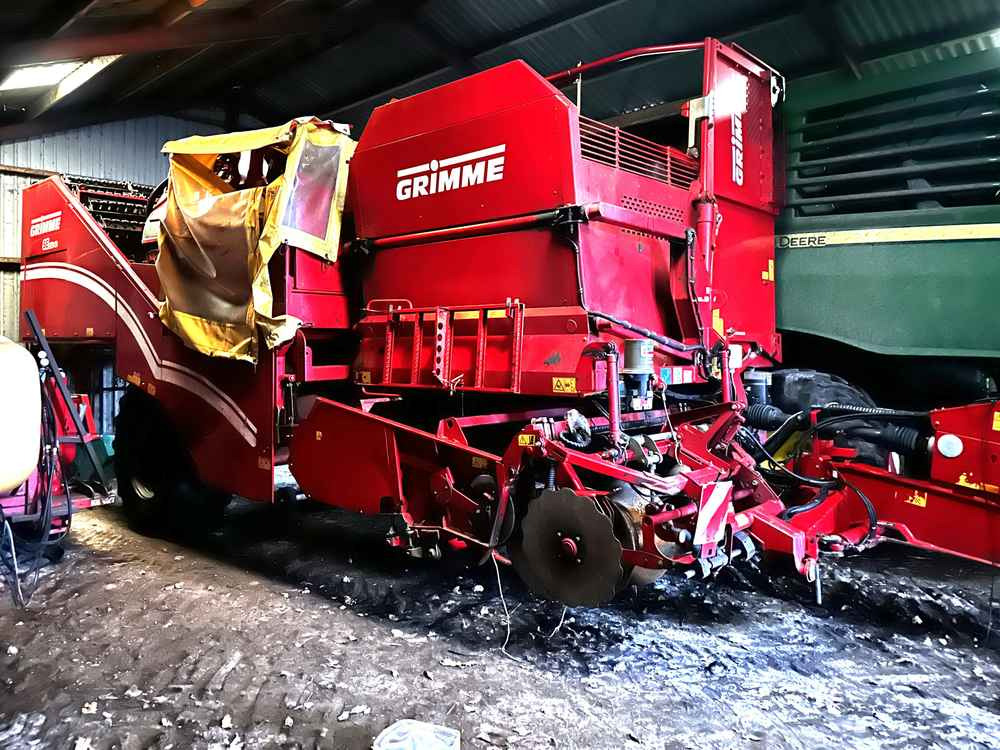 Grimme SE 170-60-UB XXL - Kombajn: slika 1 Grimme SE 170-60-UB XXL - Kombajn: slika 1