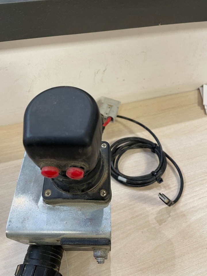 Dewulf CP 42 Trailed   SC Compact - Kombajn: slika 2 Dewulf CP 42 Trailed   SC Compact - Kombajn: slika 2