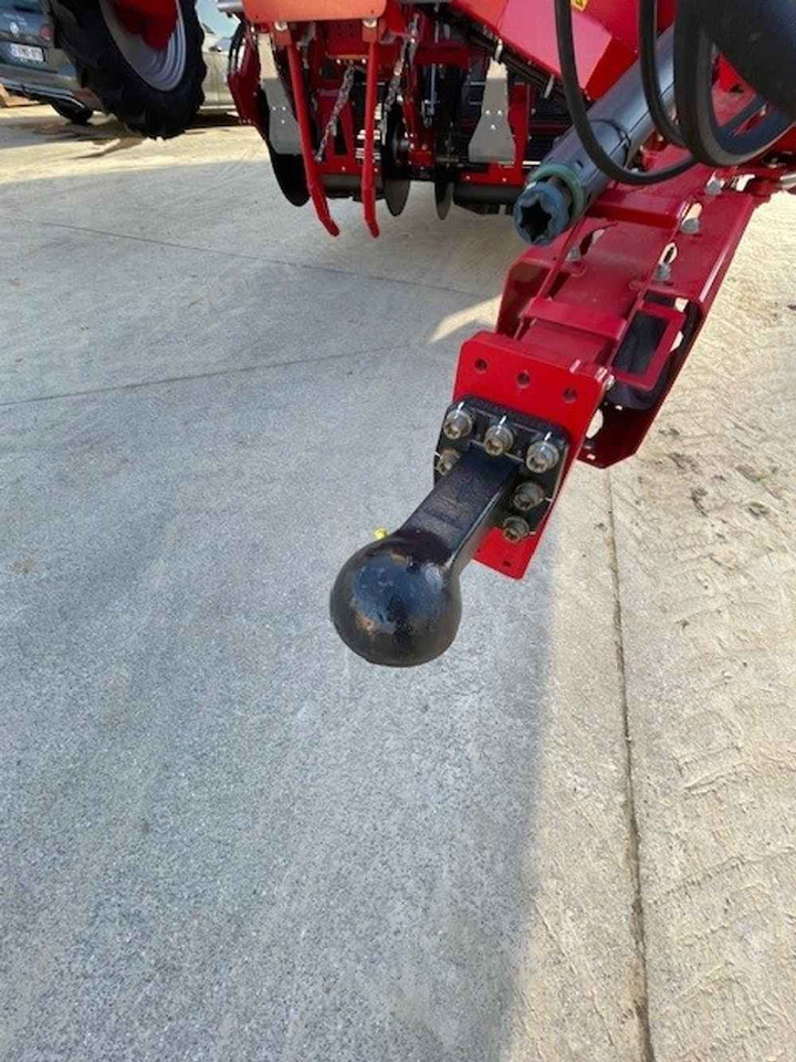 Grimme EVO 260 CS - Kombajn: slika 4 Grimme EVO 260 CS - Kombajn: slika 4