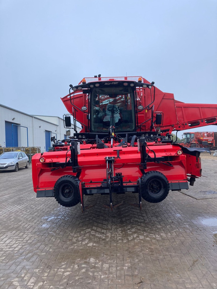 Agrifac Agrifac Lightraxx Self-Propelled Sugarbeet Harvester - Oprema za obradu zemljišta: slika 4 Agrifac Agrifac Lightraxx Self-Propelled Sugarbeet Harvester - Oprema za obradu zemljišta: slika 4