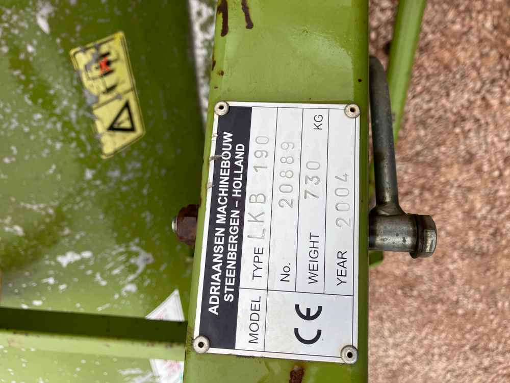 Baselier Baselier LKB 190 2 Row Front Mounted Potato Topper - Kombajn: slika 2 Baselier Baselier LKB 190 2 Row Front Mounted Potato Topper - Kombajn: slika 2