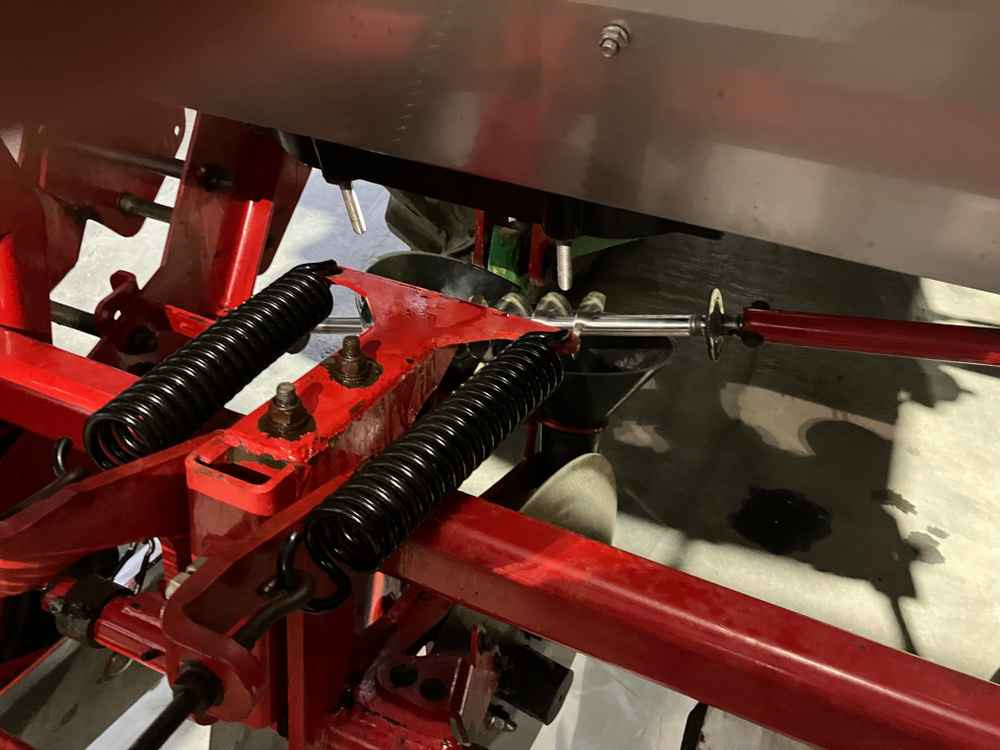 Grimme Grimme FA / FDS, Front Mounted Fertiliser Aplicator - Kombajn: slika 5 Grimme Grimme FA / FDS, Front Mounted Fertiliser Aplicator - Kombajn: slika 5