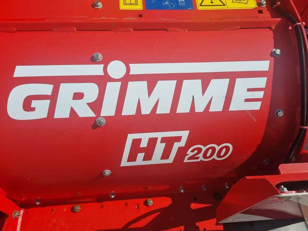 Grimme Grimme HT 200 Front Mounted Self-Propelled Topper - Kombajn: slika 2 Grimme Grimme HT 200 Front Mounted Self-Propelled Topper - Kombajn: slika 2