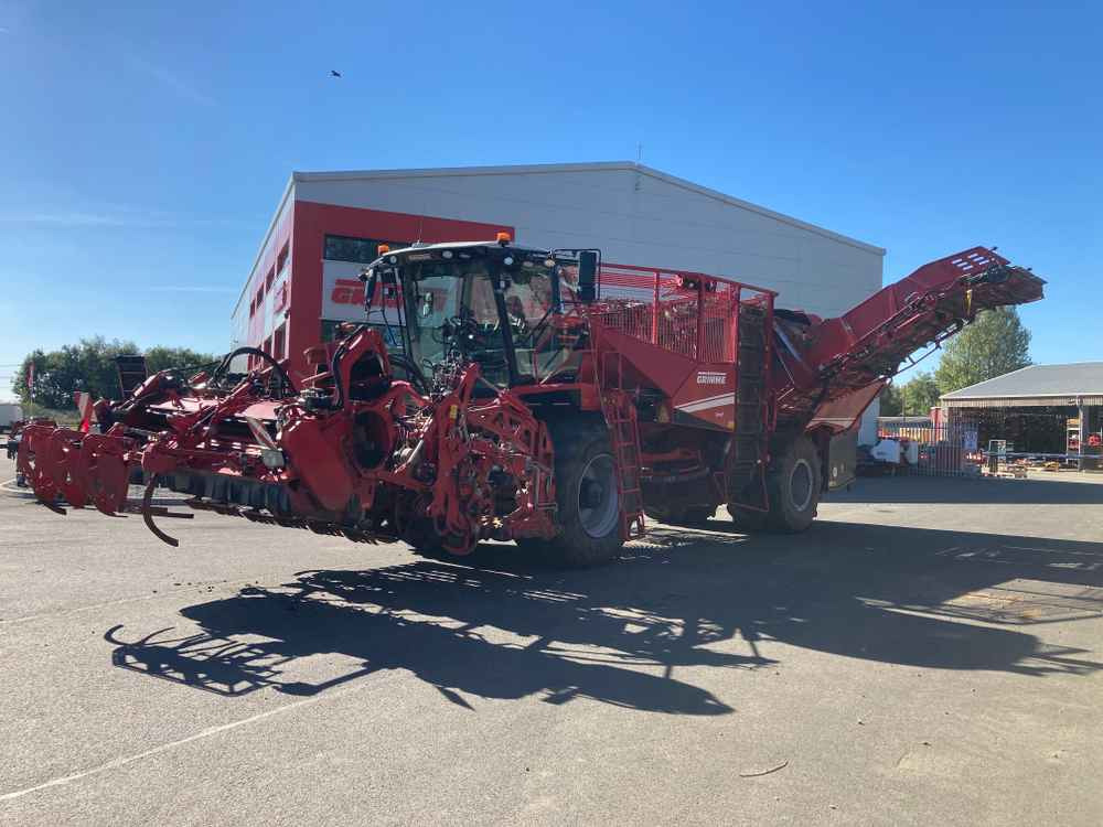 Grimme Grimme Rexor 620 Self-Propelled Sugarbeet Harvester - Oprema za obradu zemljišta: slika 1 Grimme Grimme Rexor 620 Self-Propelled Sugarbeet Harvester - Oprema za obradu zemljišta: slika 1
