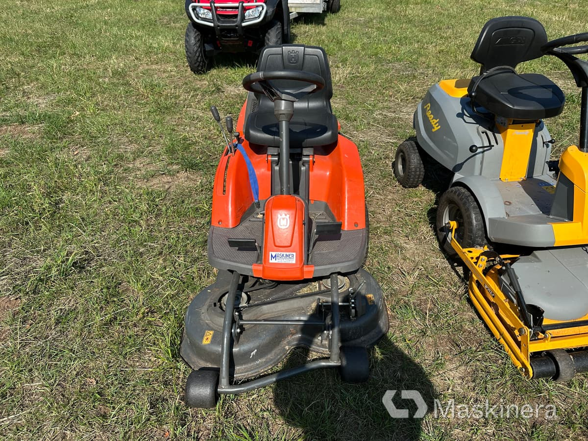 Åkgräsklippare Husqvarna R111B5 - Baštenska kosačica: slika 3 Åkgräsklippare Husqvarna R111B5 - Baštenska kosačica: slika 3