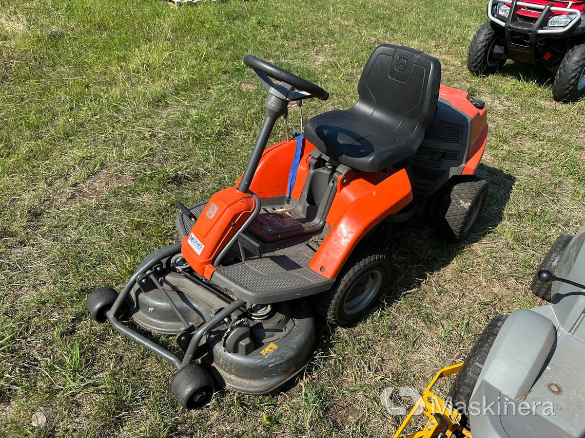 Åkgräsklippare Husqvarna R111B5 - Baštenska kosačica: slika 2 Åkgräsklippare Husqvarna R111B5 - Baštenska kosačica: slika 2
