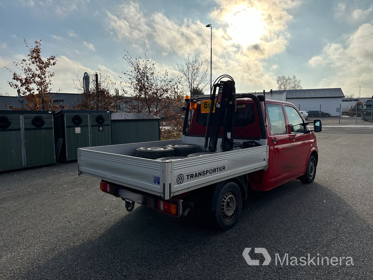 Flakbil Volkswagen Transporter T5 4wd + Kran - Mali kombi: slika 3 Flakbil Volkswagen Transporter T5 4wd + Kran - Mali kombi: slika 3