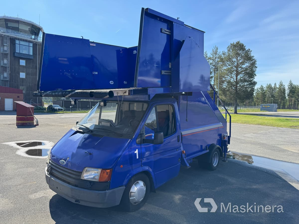 Ford Transit TFGBHL 130 Trappbil Ford Transit TFGBHL - Furgon: slika 1 Ford Transit TFGBHL 130 Trappbil Ford Transit TFGBHL - Furgon: slika 1