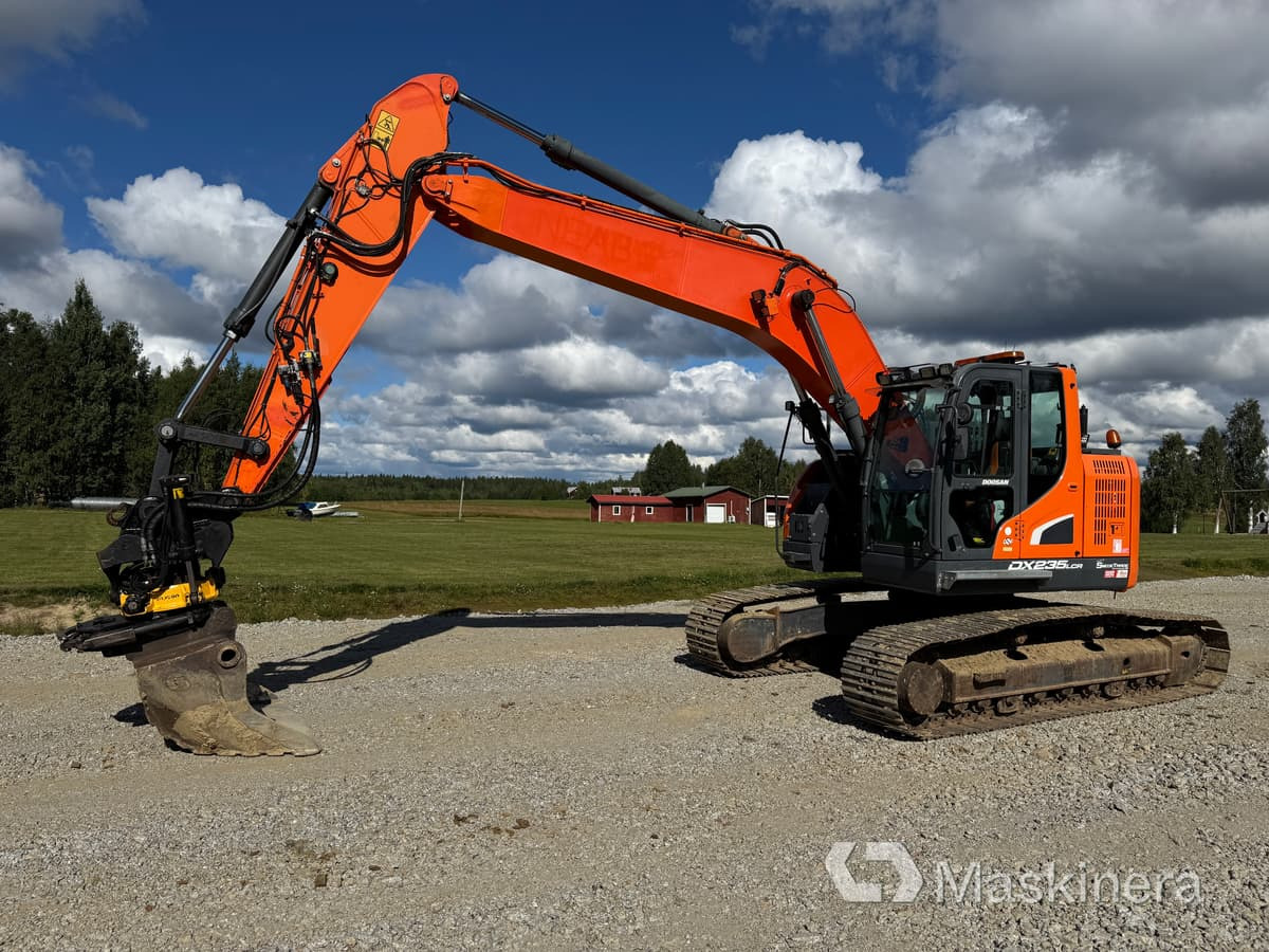 Grävmaskin Doosan DX235LCR-5 - Bager guseničar: slika 1 Grävmaskin Doosan DX235LCR-5 - Bager guseničar: slika 1