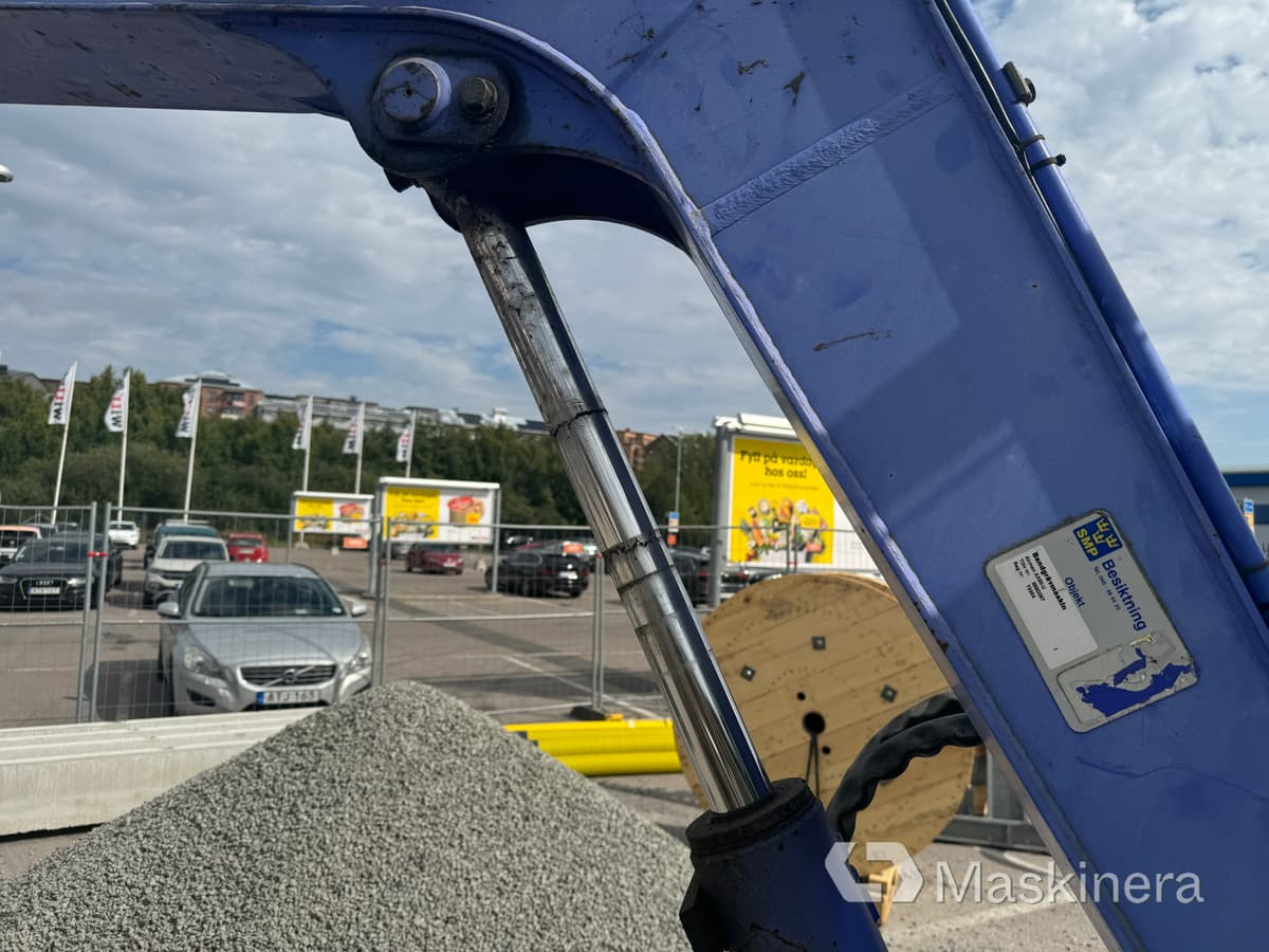 Bager guseničar Grävmaskin Airman AX50U: slika 12