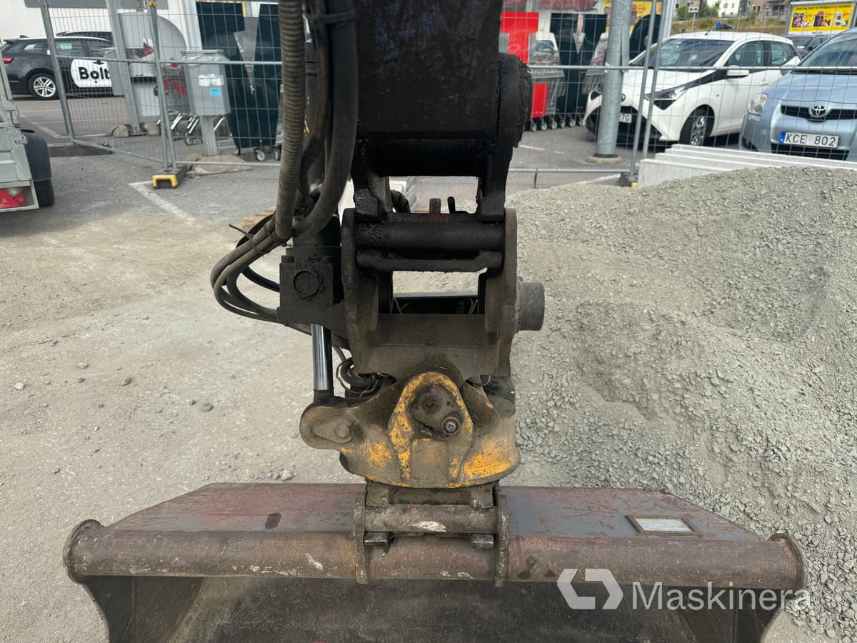 Bager guseničar Grävmaskin Airman AX50U: slika 20
