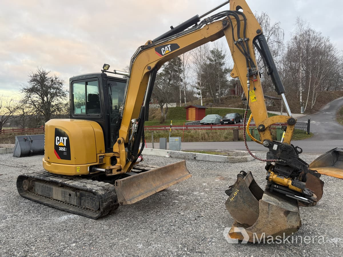 Grävmaskin CAT 305E2 CR med tillbehör - Bager guseničar: slika 3 Grävmaskin CAT 305E2 CR med tillbehör - Bager guseničar: slika 3