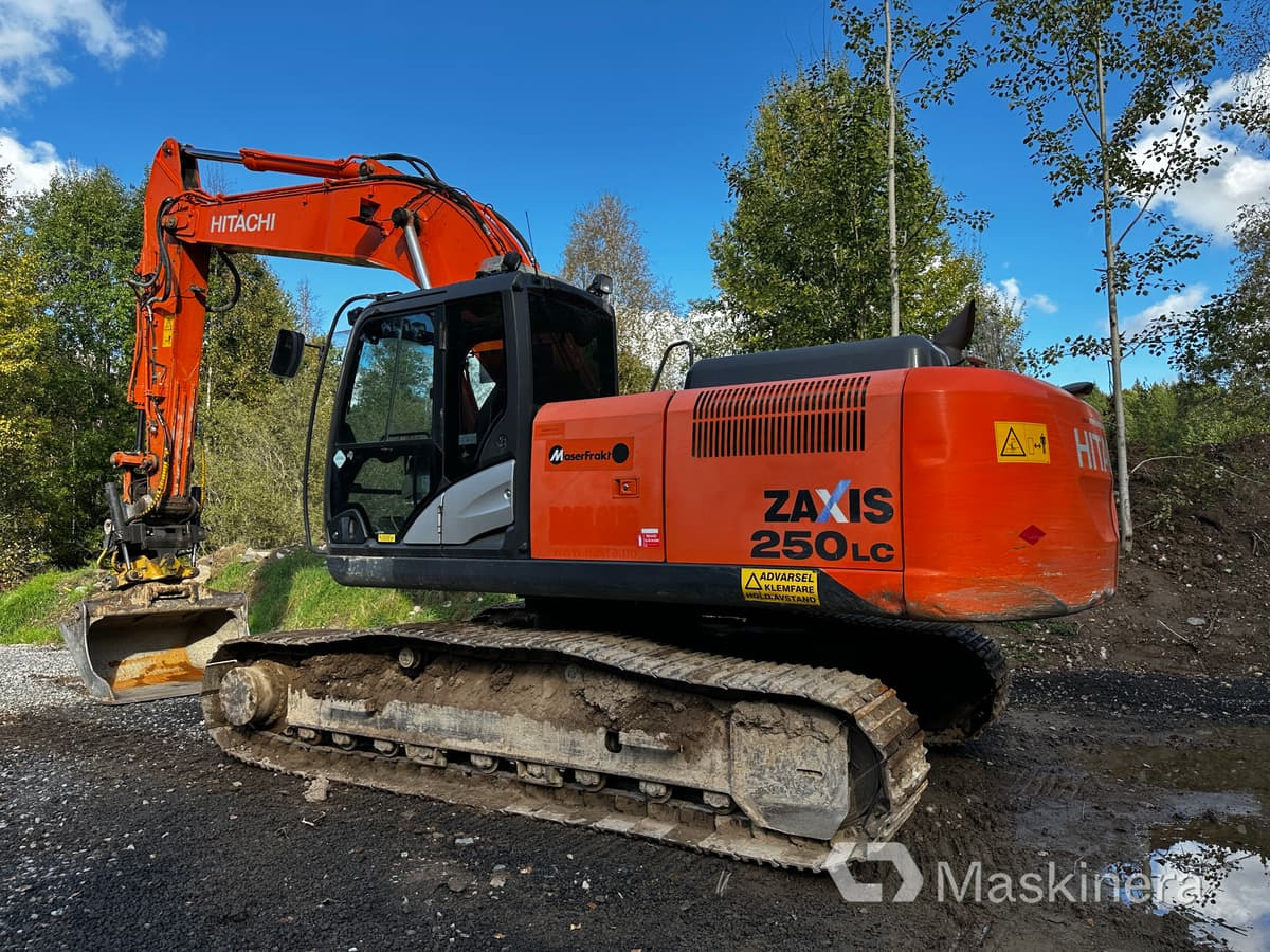 Grävmaskin Hitachi ZX250LC-5B - Bager guseničar: slika 3 Grävmaskin Hitachi ZX250LC-5B - Bager guseničar: slika 3