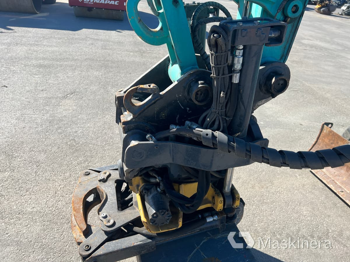 Bager guseničar Grävmaskin Kobelco SK75SR-3E: slika 27