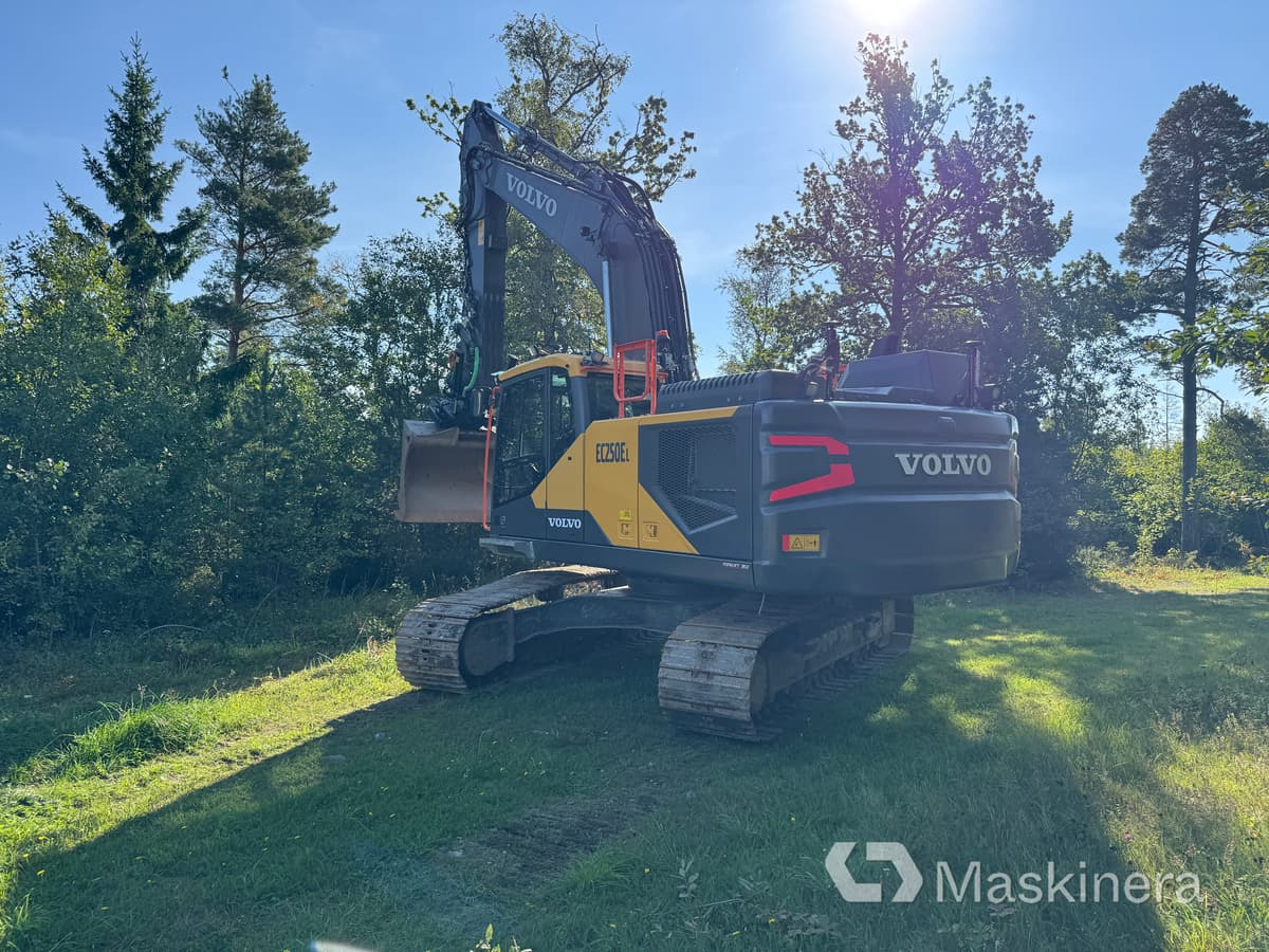 Grävmaskin Volvo EC250EL - Bager guseničar: slika 4 Grävmaskin Volvo EC250EL - Bager guseničar: slika 4