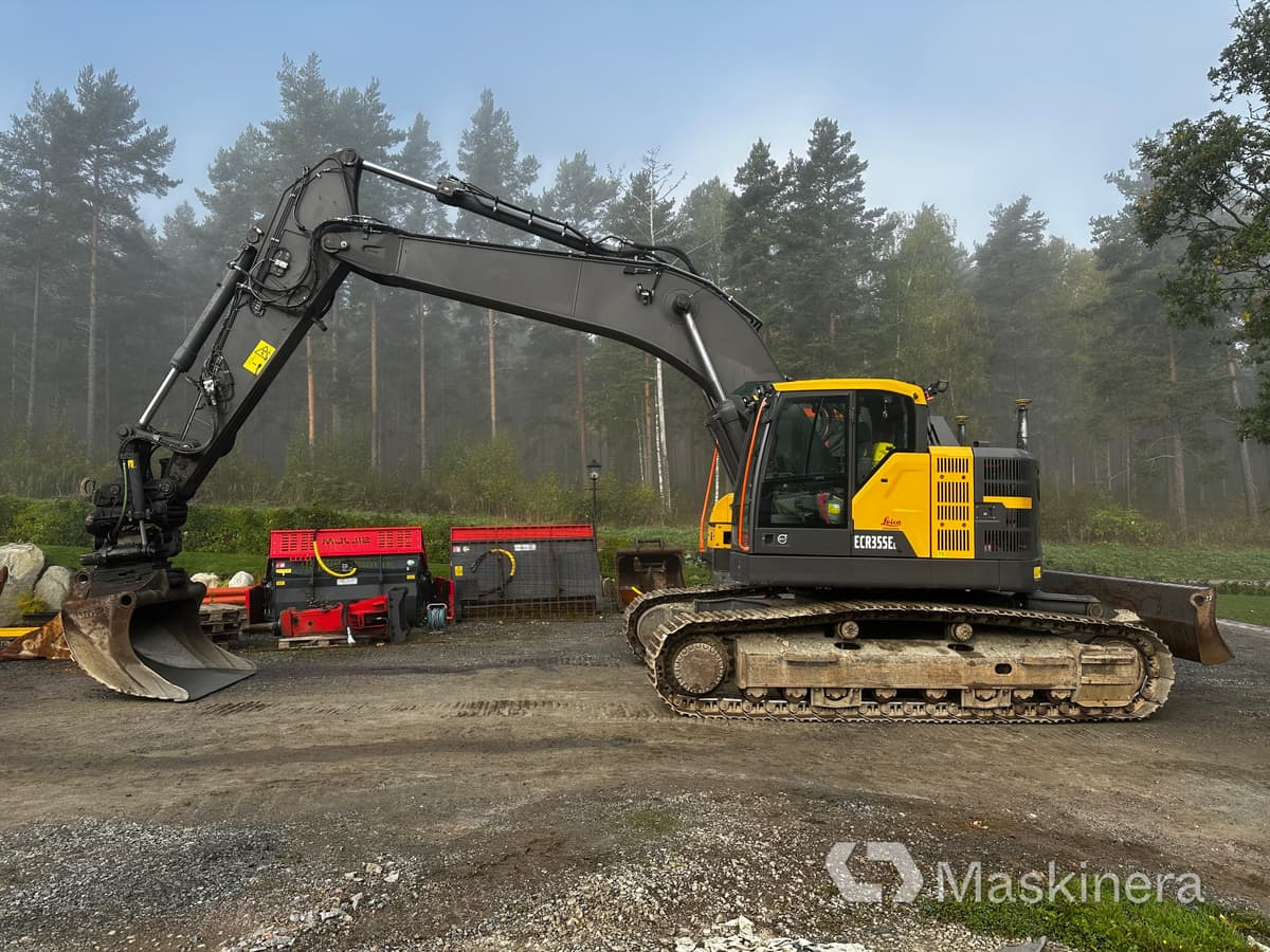 Grävmaskin Volvo ECR355EL GPS & tillbehör - Bager guseničar: slika 2 Grävmaskin Volvo ECR355EL GPS & tillbehör - Bager guseničar: slika 2