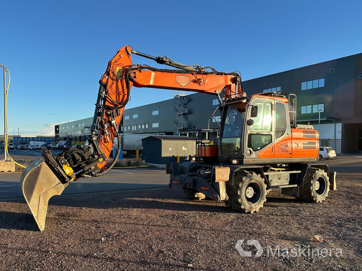 Hjulgrävare Doosan DX160W-5 - Bager guseničar: slika 1 Hjulgrävare Doosan DX160W-5 - Bager guseničar: slika 1