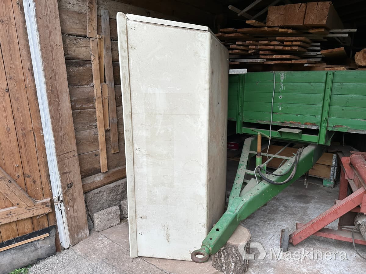 Kåpa till Pickup - Karoserija i eksterijer za Pikap: slika 1 Kåpa till Pickup - Karoserija i eksterijer za Pikap: slika 1