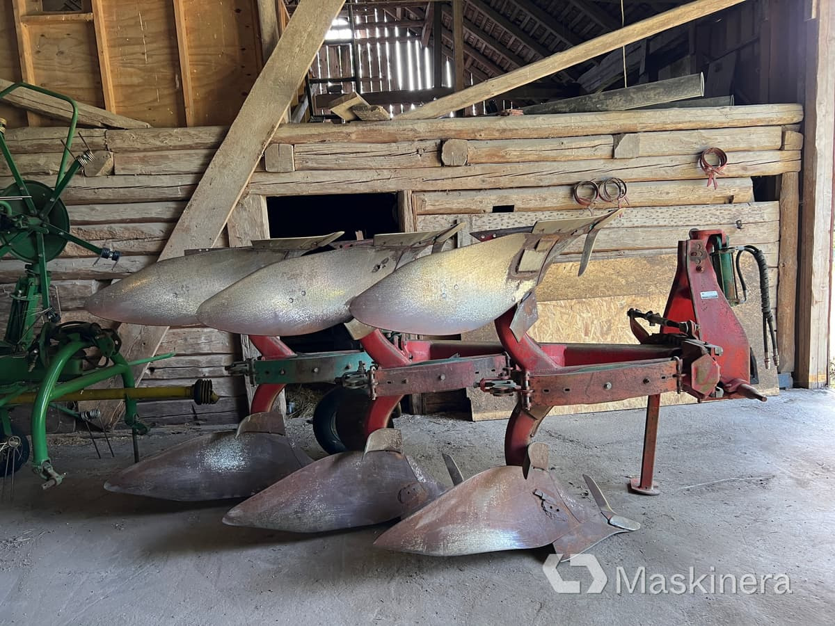 Kverneland 8 Växelplog Kverneland Plogkropp 8, 6-skär - Plug: slika 2 Kverneland 8 Växelplog Kverneland Plogkropp 8, 6-skär - Plug: slika 2