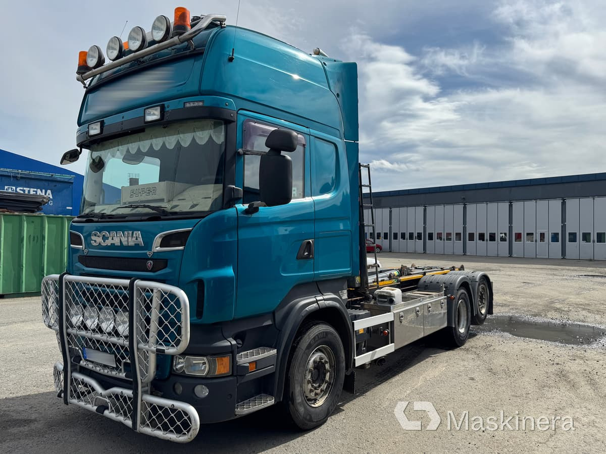 Lastväxlare Scania R500 LB 6X2*4 HNB - Kamion sa hidrauličnom kukom: slika 1 Lastväxlare Scania R500 LB 6X2*4 HNB - Kamion sa hidrauličnom kukom: slika 1