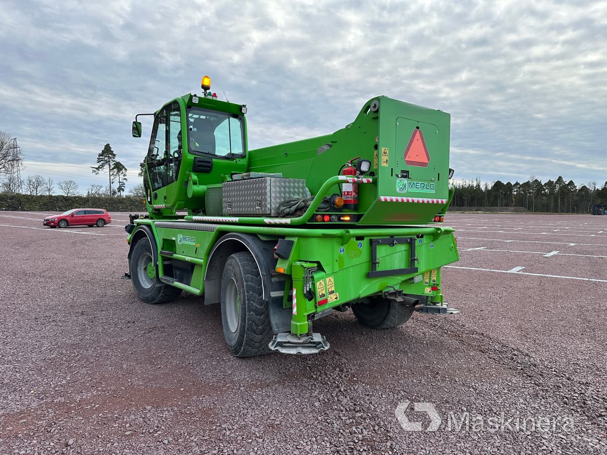 Merlo Roto 60.24 MCSS Teleskoplastare Merlo Roto 60.24 - Teleskopski upravljač: slika 4 Merlo Roto 60.24 MCSS Teleskoplastare Merlo Roto 60.24 - Teleskopski upravljač: slika 4