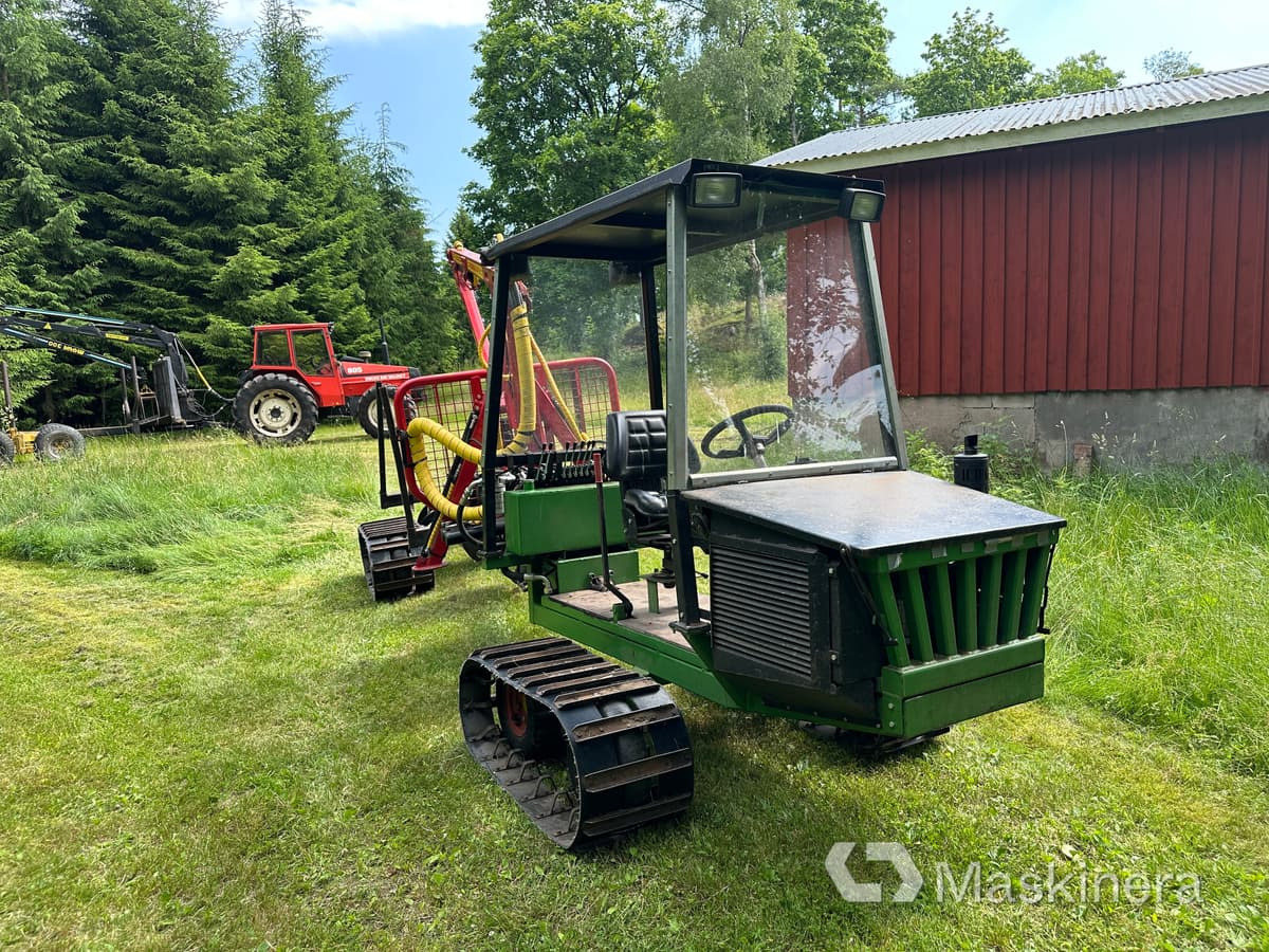 Myreback Maskin Tandem-Oxen Skotare Lunnare Tandem-Oxen Myreback Maskin - Prevoznik: slika 1 Myreback Maskin Tandem-Oxen Skotare Lunnare Tandem-Oxen Myreback Maskin - Prevoznik: slika 1