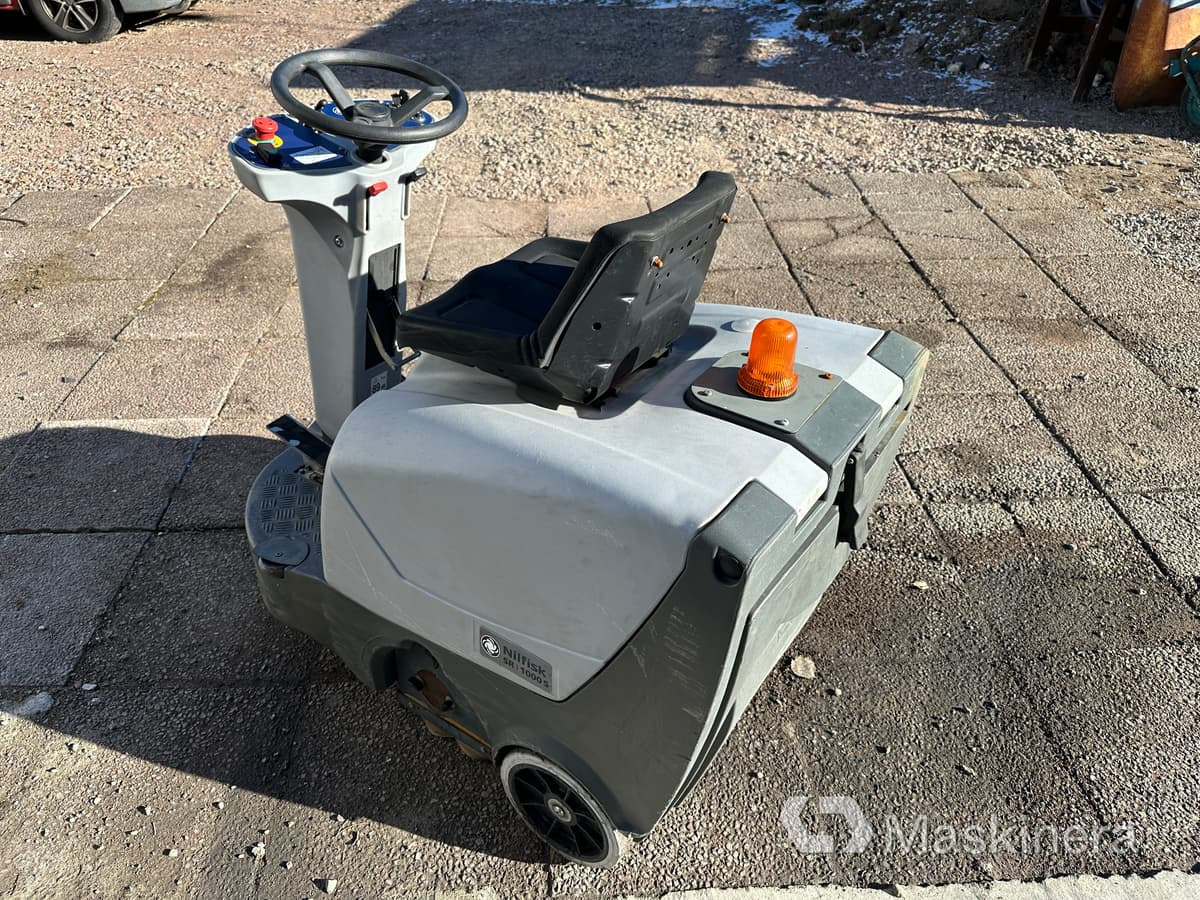 Nilfisk SR1000S B Sopmaskin Nilfisk SR1000S - Autočistilica: slika 5 Nilfisk SR1000S B Sopmaskin Nilfisk SR1000S - Autočistilica: slika 5