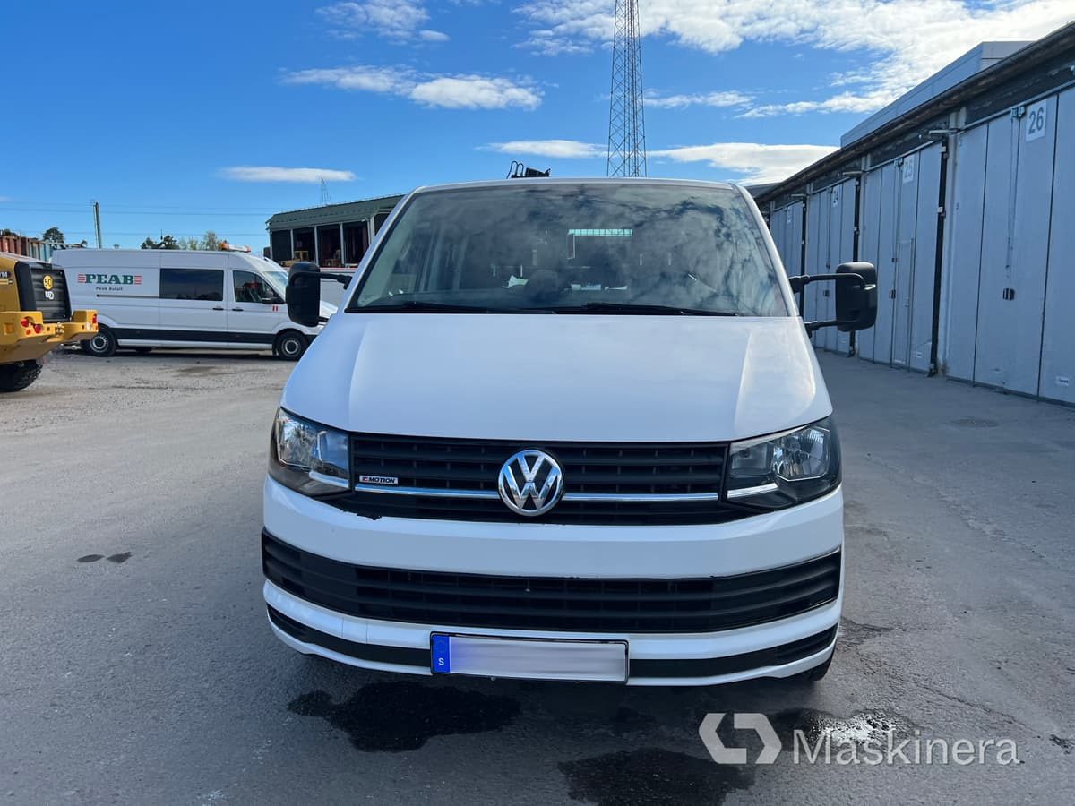 Pickup Volkswagen TRP P-U EH 4M med kran - Mali kombi: slika 2 Pickup Volkswagen TRP P-U EH 4M med kran - Mali kombi: slika 2