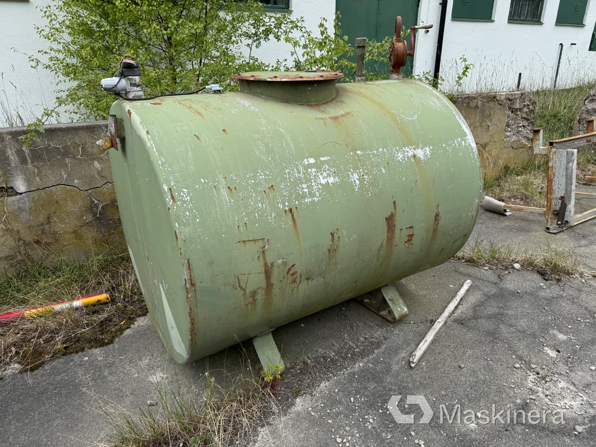 SCF Farmaraggregat Farmartank 1500 Liter - Rezervoar: slika 1 SCF Farmaraggregat Farmartank 1500 Liter - Rezervoar: slika 1