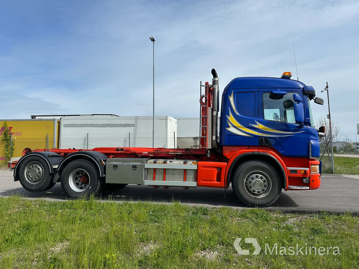 Scania P400LB6X2*4HNB Lastväxlare Scania P400 6X2*4 - Kamion sa hidrauličnom kukom: slika 4 Scania P400LB6X2*4HNB Lastväxlare Scania P400 6X2*4 - Kamion sa hidrauličnom kukom: slika 4