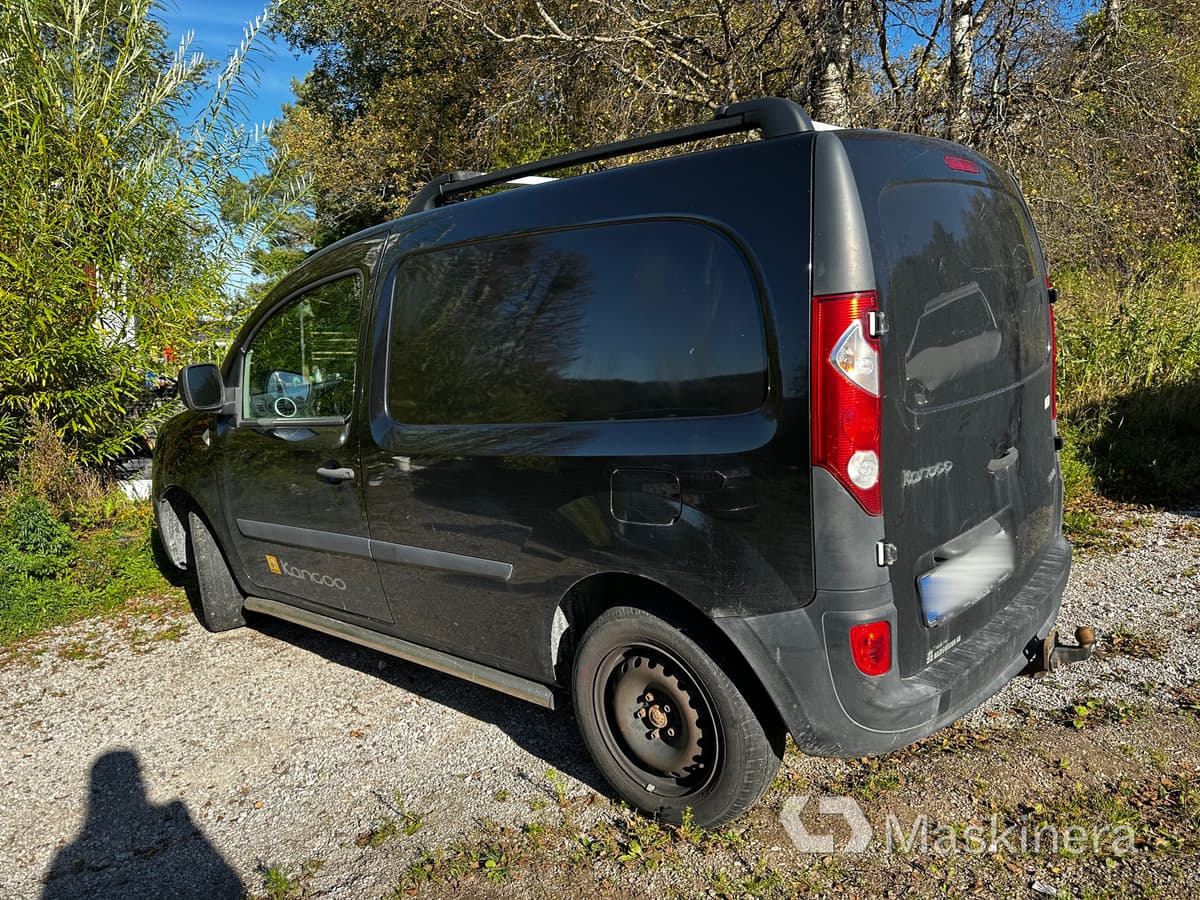 Skåpbil Renault Kangoo - Mali kombi: slika 2 Skåpbil Renault Kangoo - Mali kombi: slika 2